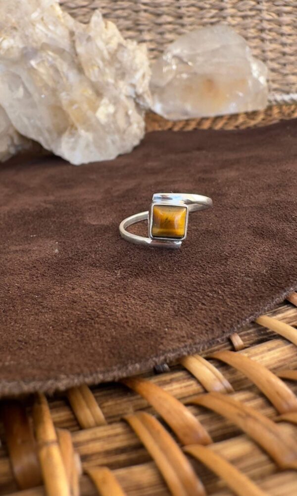 OJO DE TIGRE anillo de plata