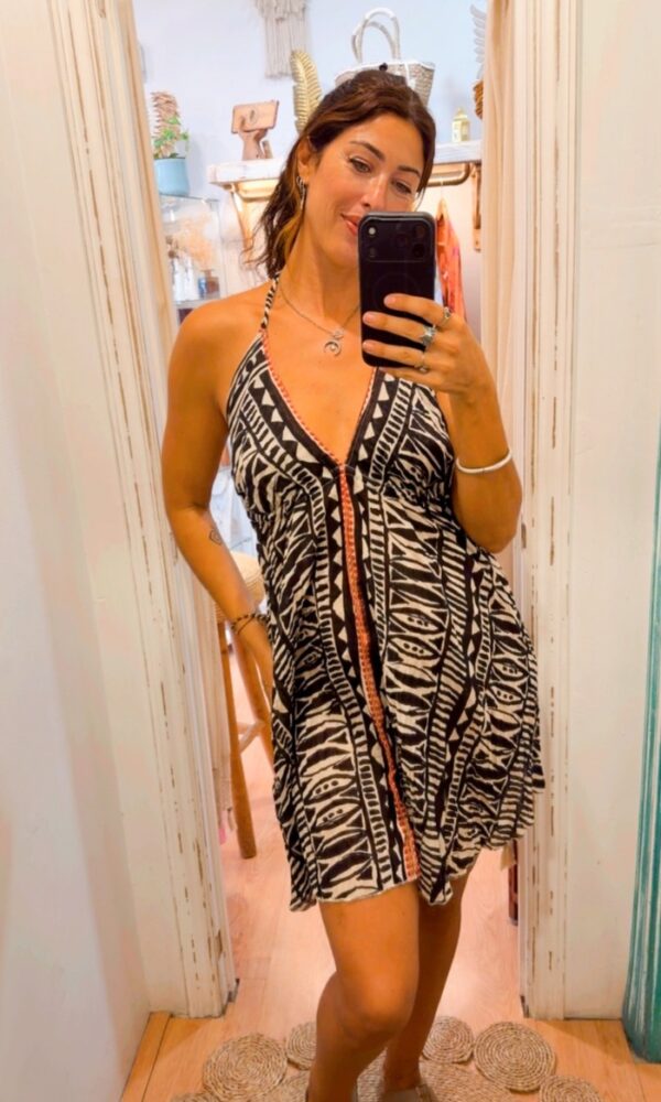 NIGUIRI vestido corto